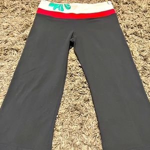 Lululemon Athletica Yoga Leggings Women Size 6